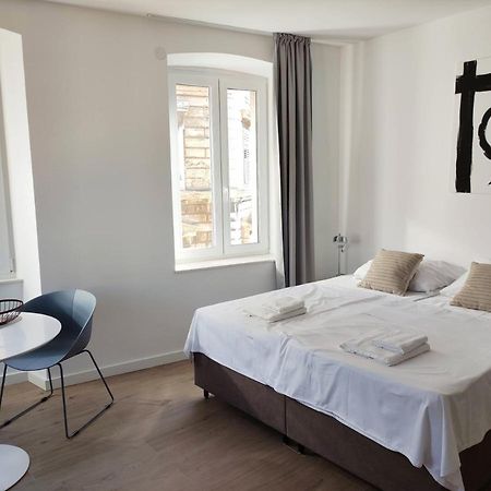 Nik Studio Apartments Pola Esterno foto